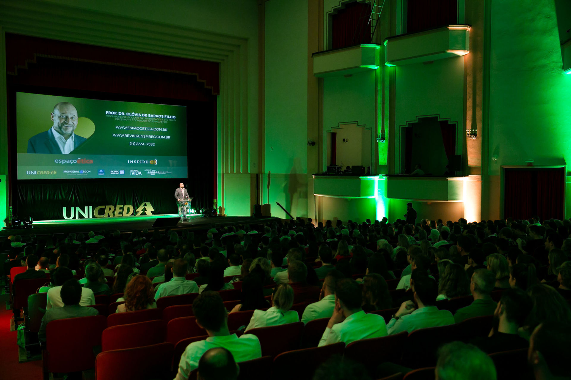 Foto Palestra de Clóvis de Barros Filho em Blumenau Foto Palestra de Clóvis de Barros Filho em Blumenau - Imagem 0